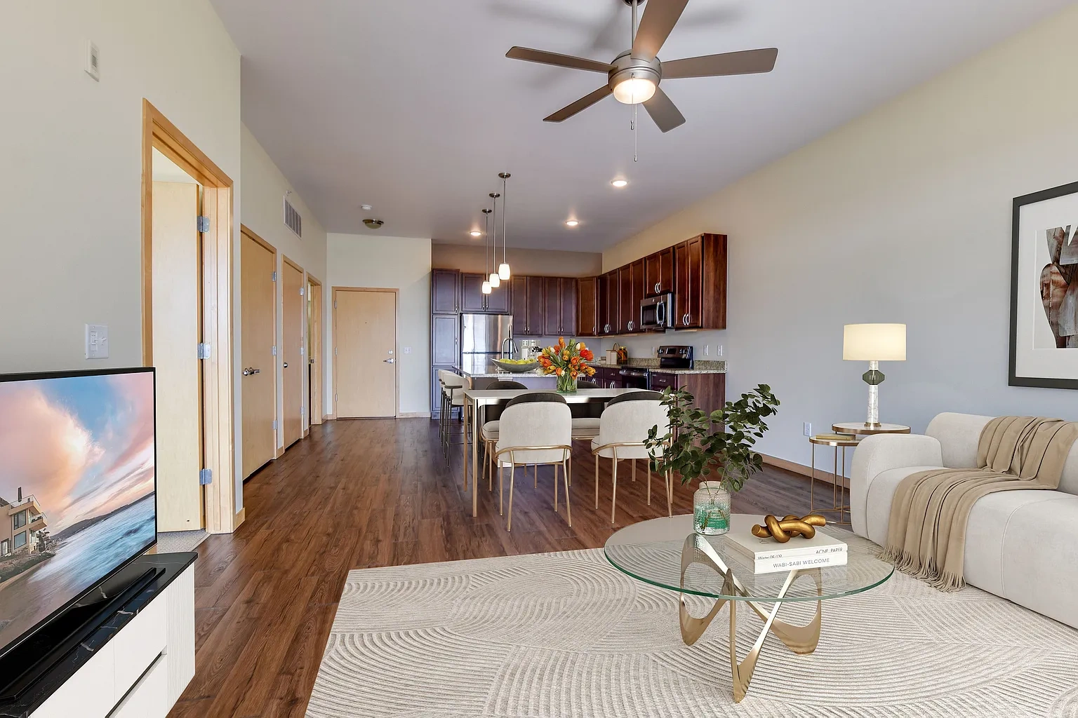McKenzie Place Apartments – photo 1