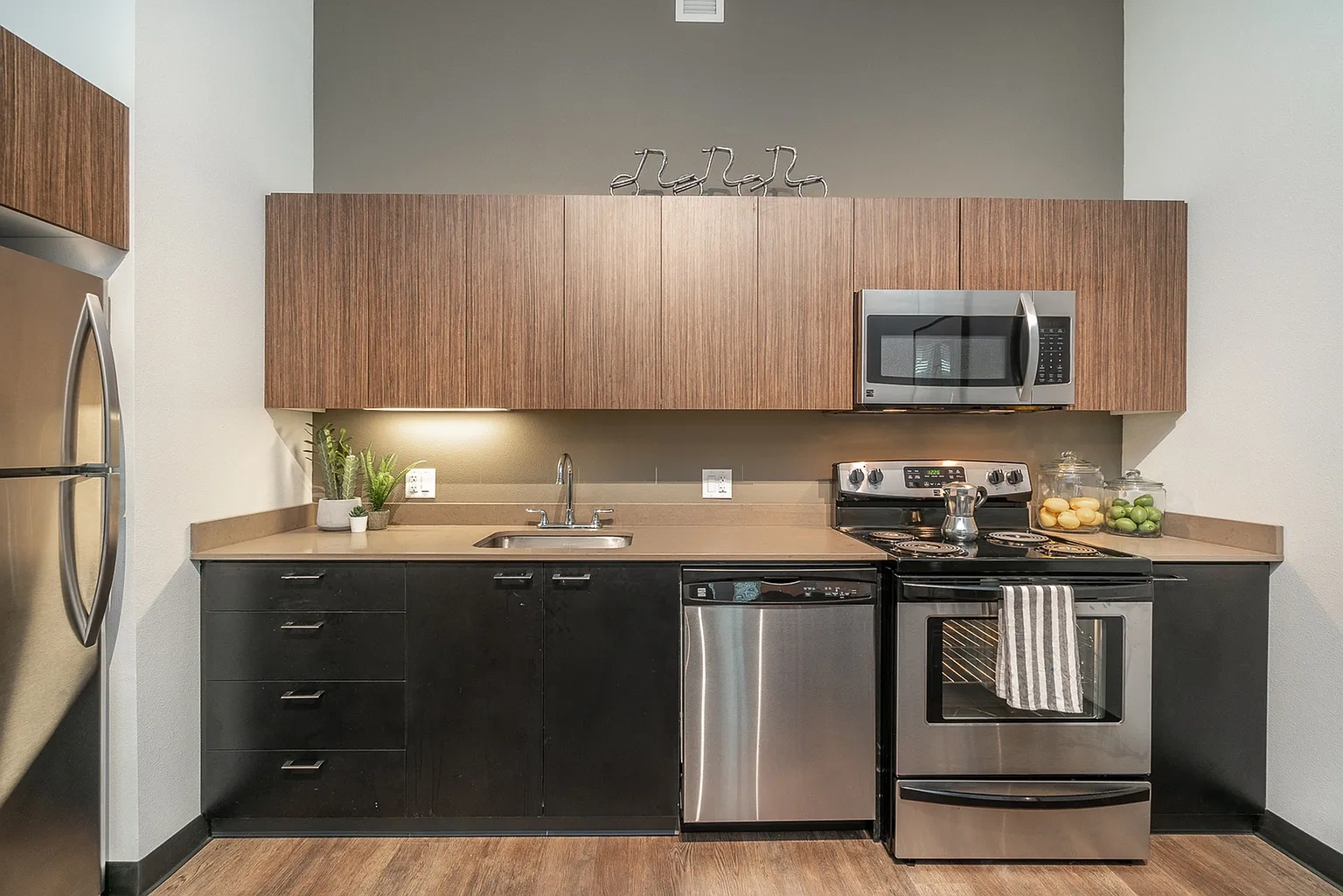 Arena District Apartments – photo 2