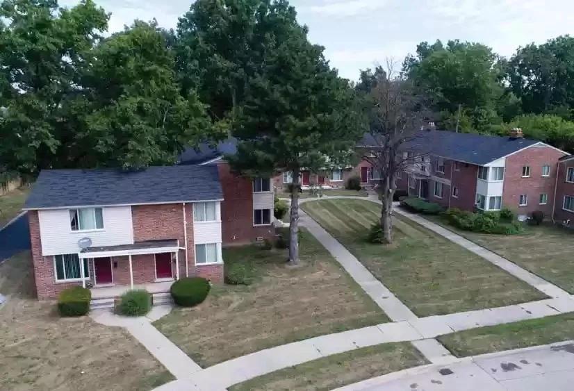 14081 Riverview St – photo 5