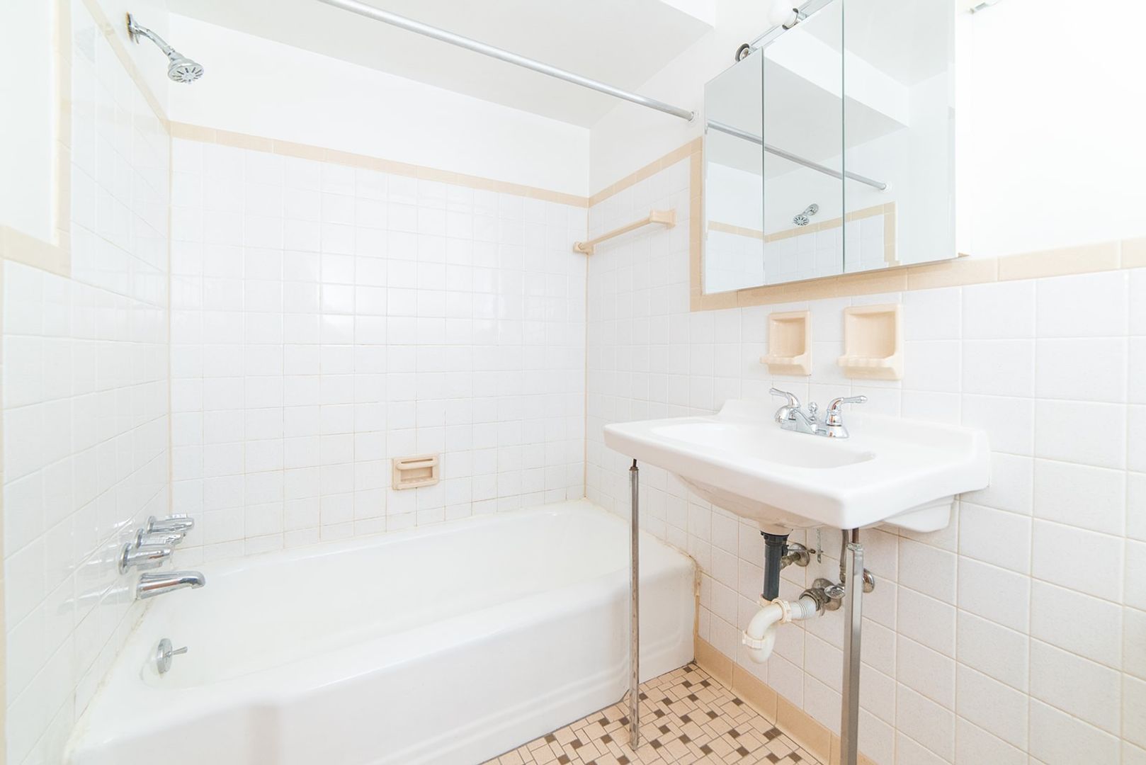 1101 Broadway Ave unit Unit 1105-122 – photo 4