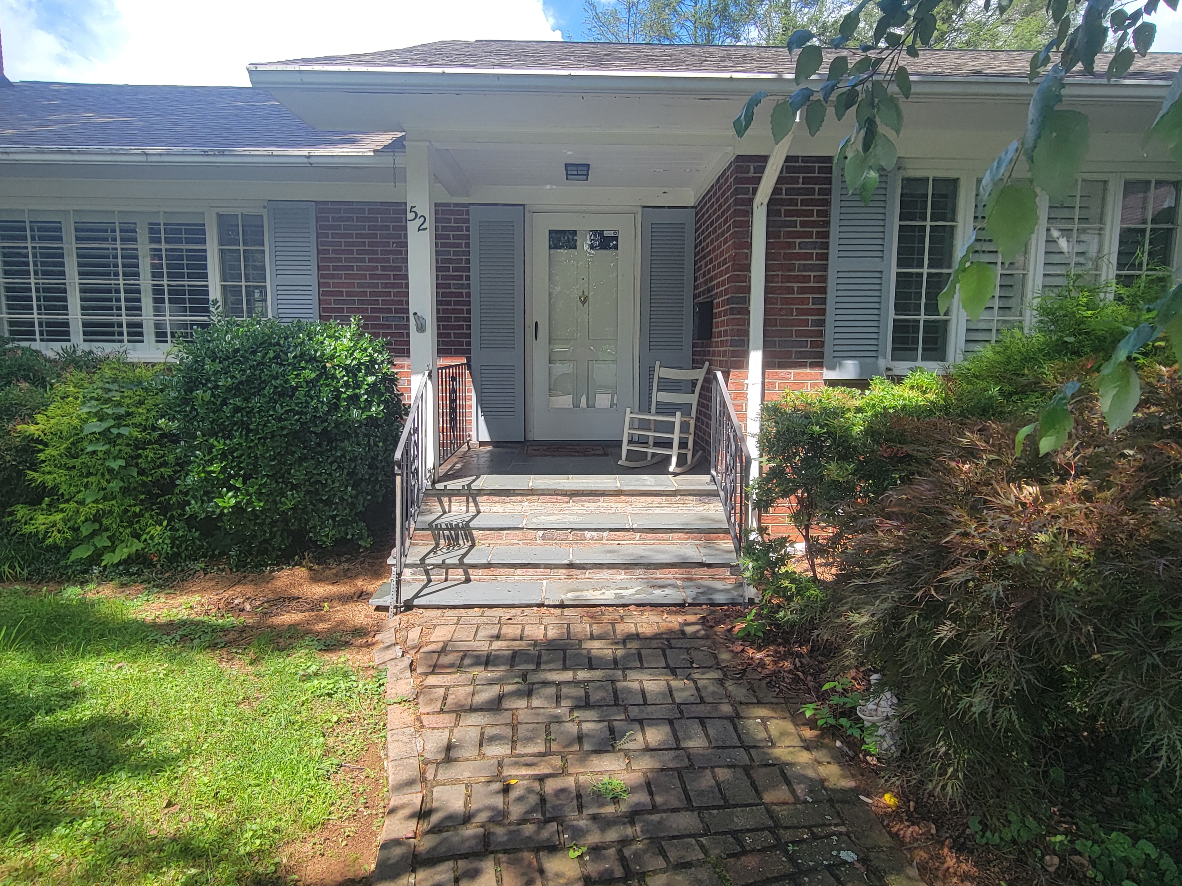 52 Central St – photo 3