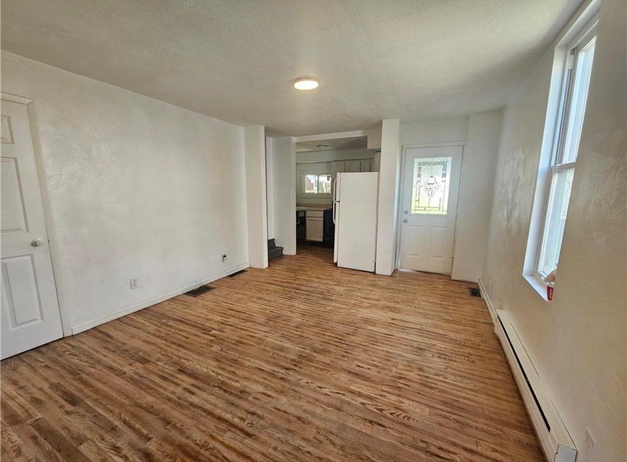 807 Hazlett Ave – photo 4