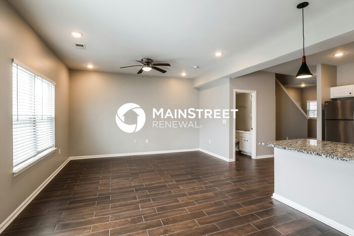 2105 Paddle Wheel Dr – photo 2