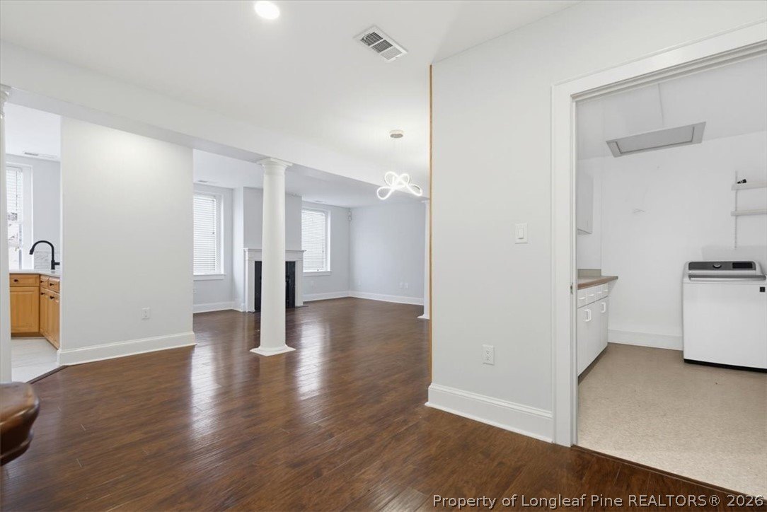 123 Anderson St #B – photo 3