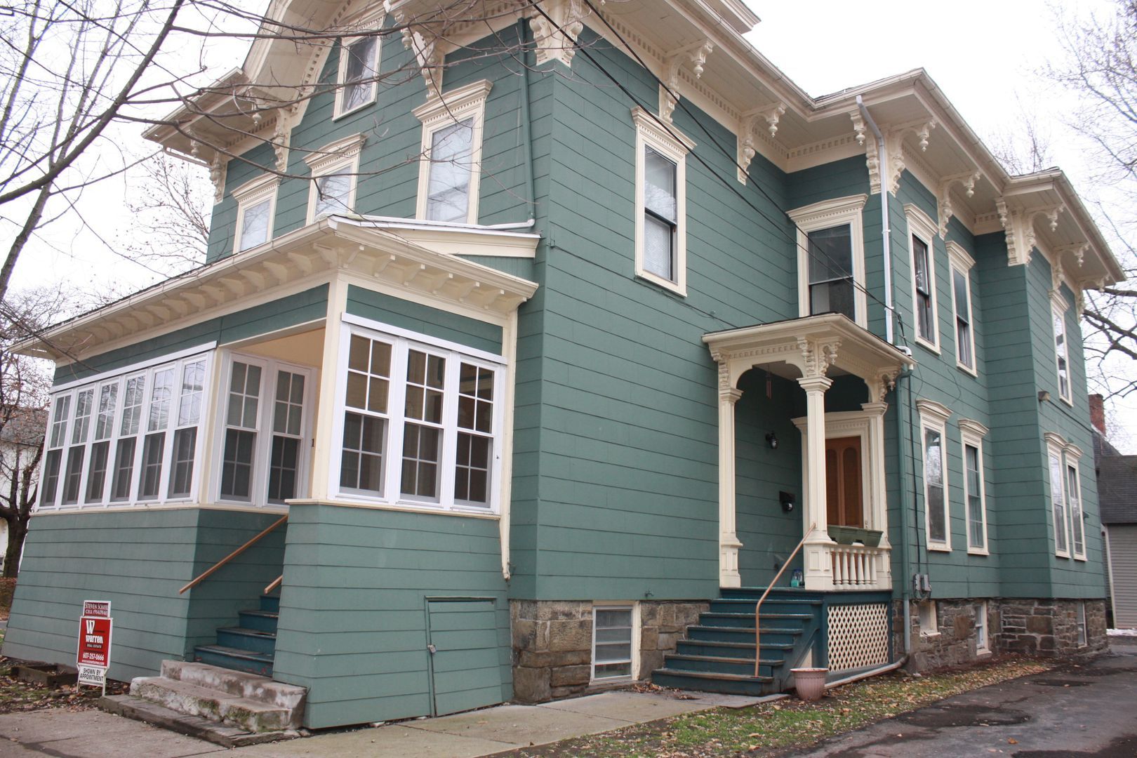 232 S Geneva St unit House – photo 1