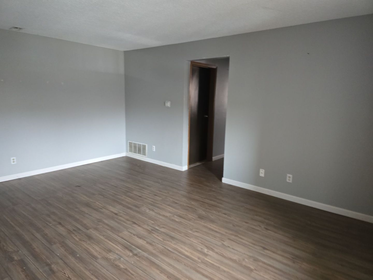 812 Gordon Smith Blvd unit Unit 10 – photo 1