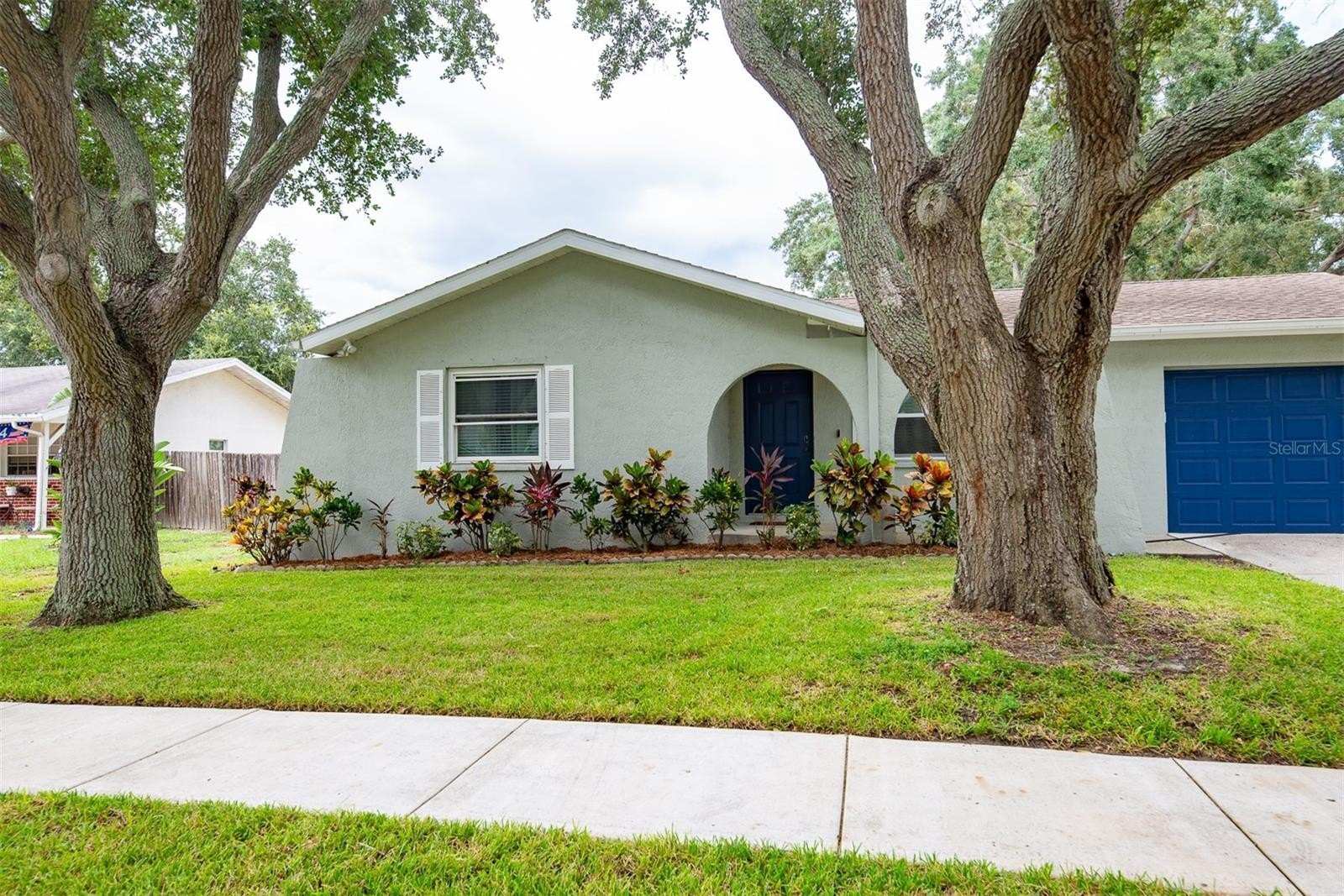 2613 Summit St – photo 3