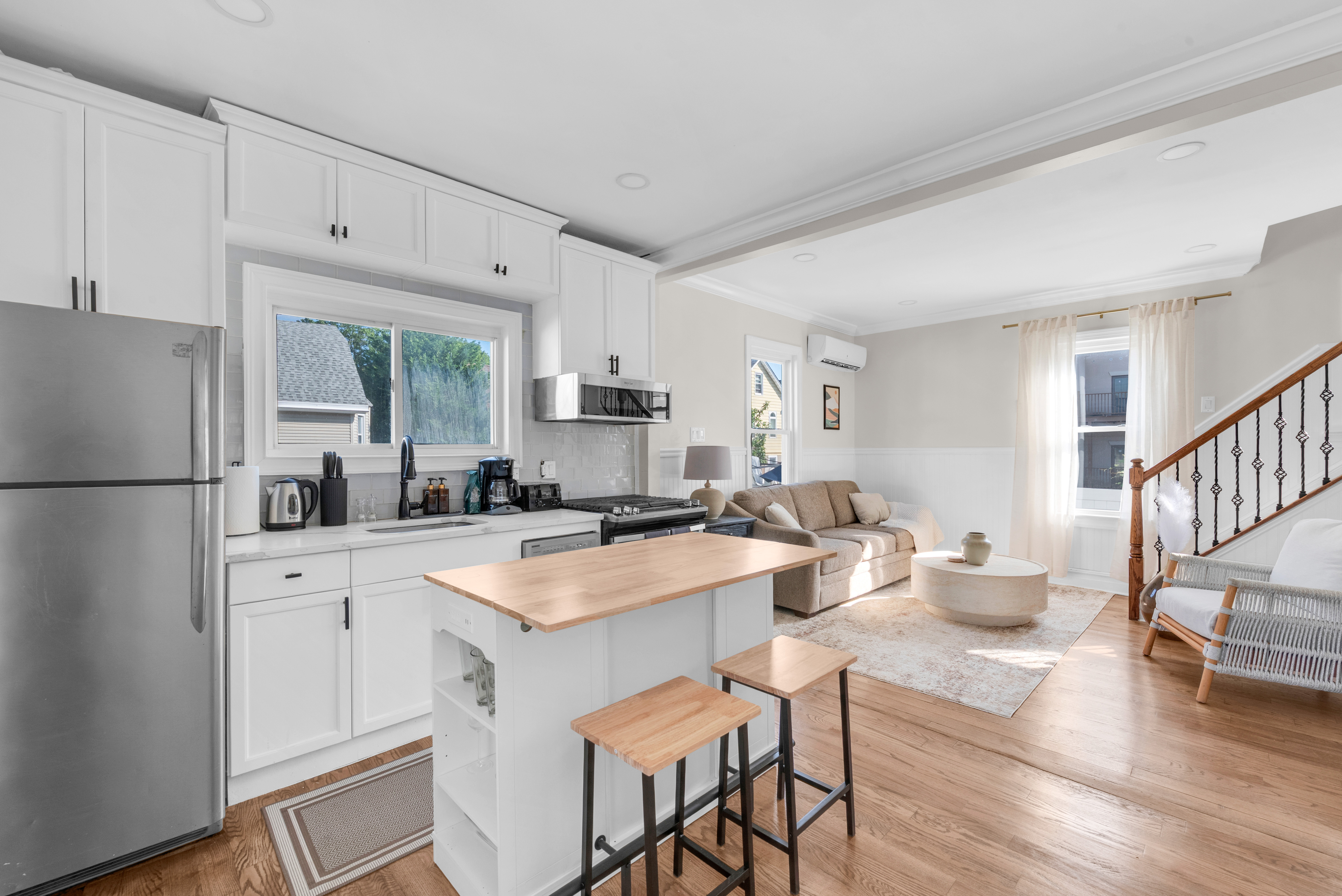 17 Hackett Pl unit 2 – photo 5