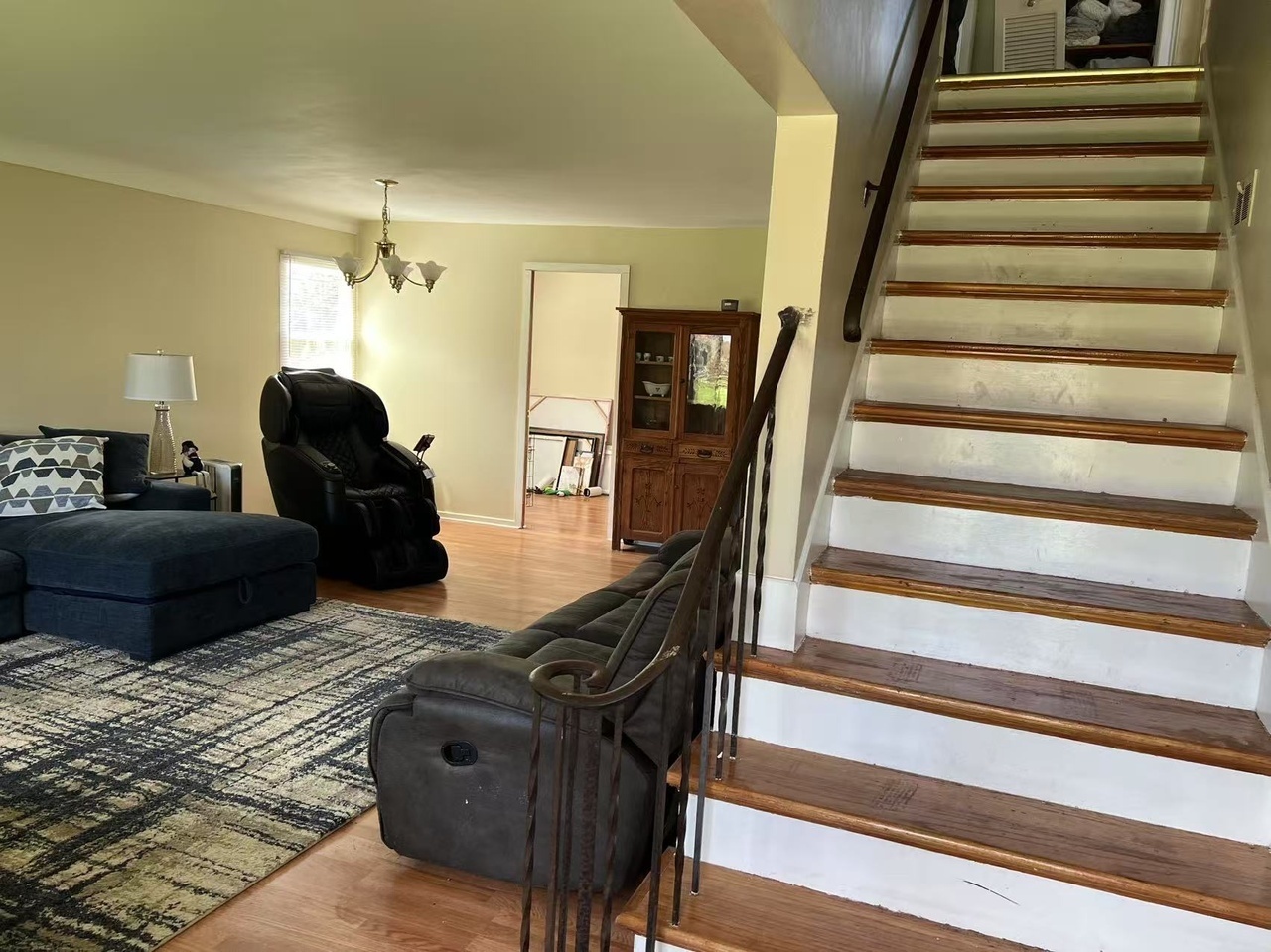 2645 Drummond Rd – photo 2