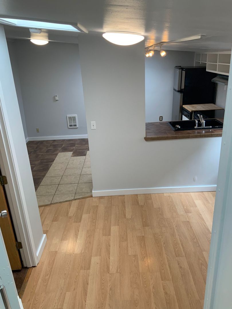 576 E 16th Ave unit 576 E 16th Ave. Unit C – photo 4