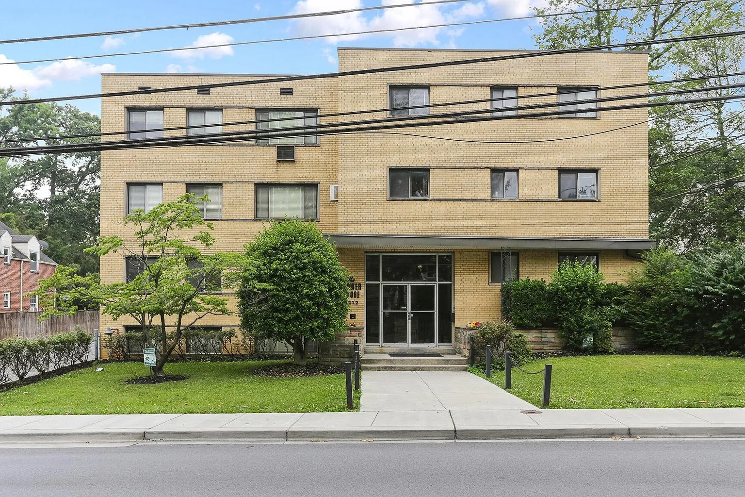 Flower House Apartments, LLC – photo 2