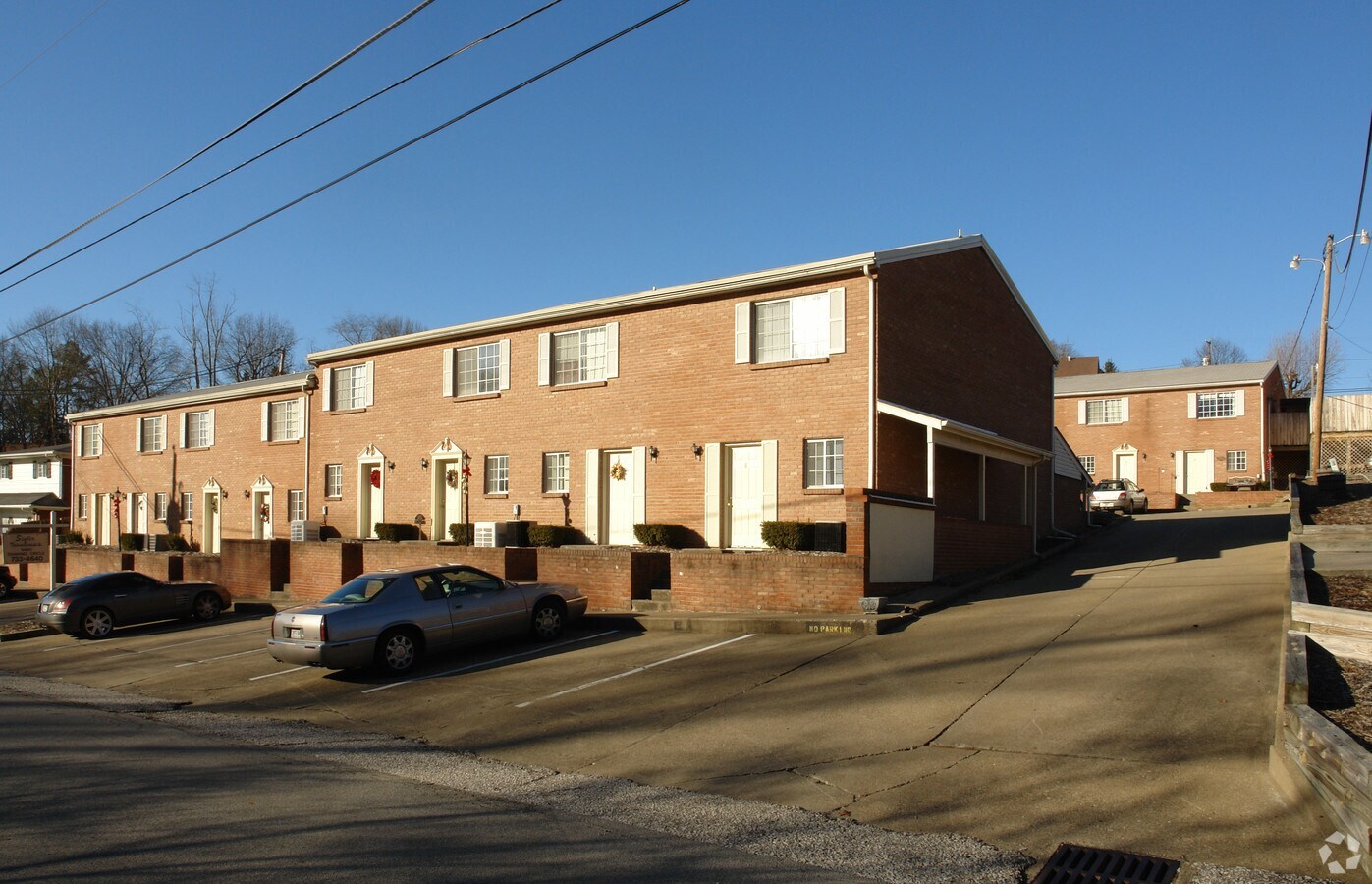 100 Blue Jacket Cir unit 11 – photo 1