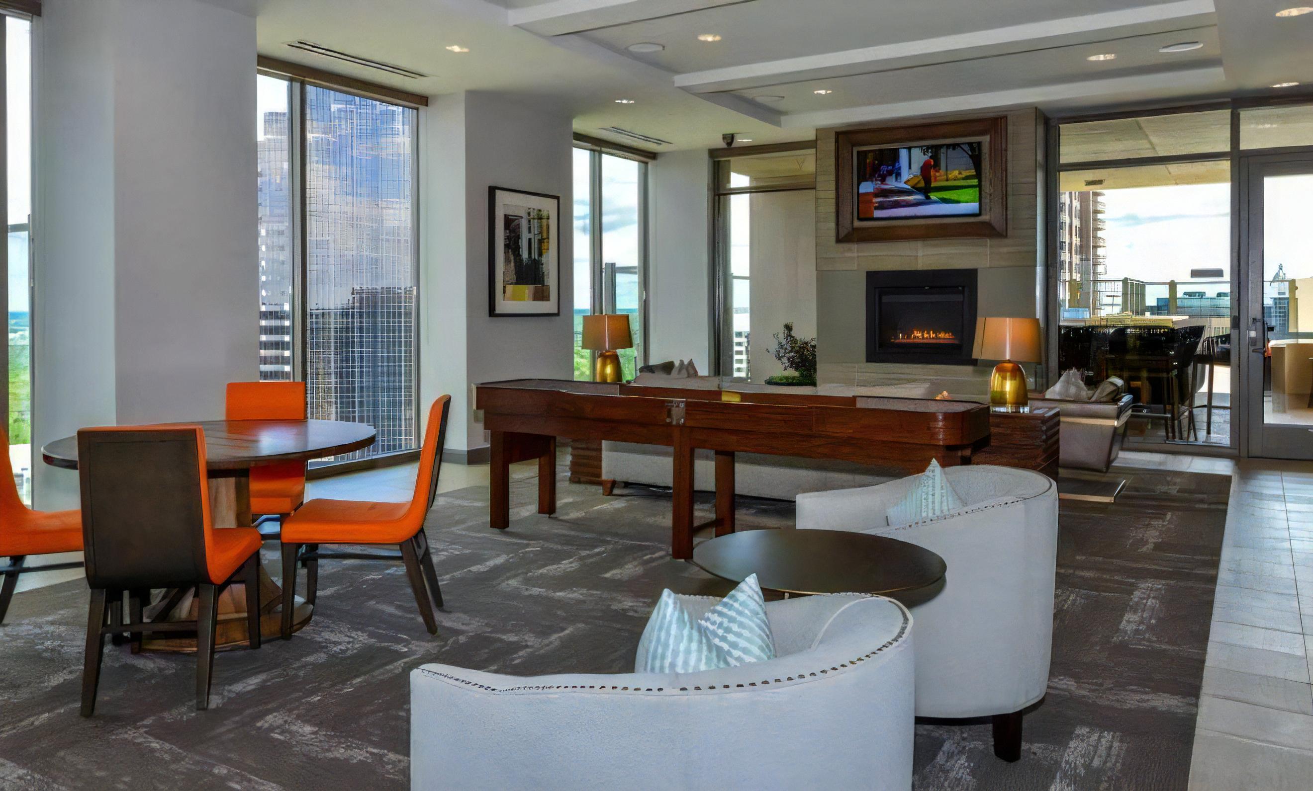 1163 W Peachtree St NW – photo 2
