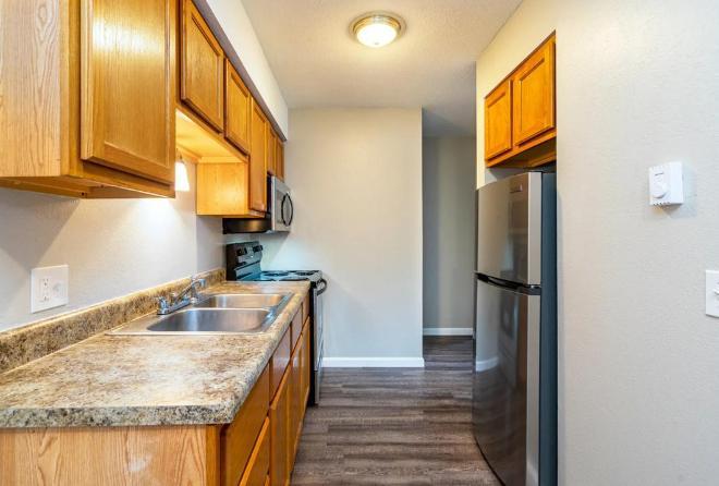 2750 Pickle Rd – photo 1