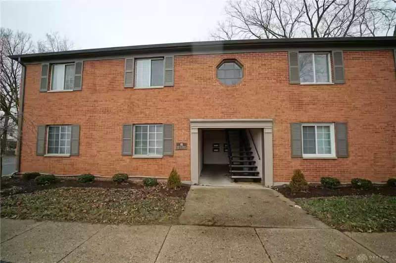 5375 Dunmore Dr – photo 1