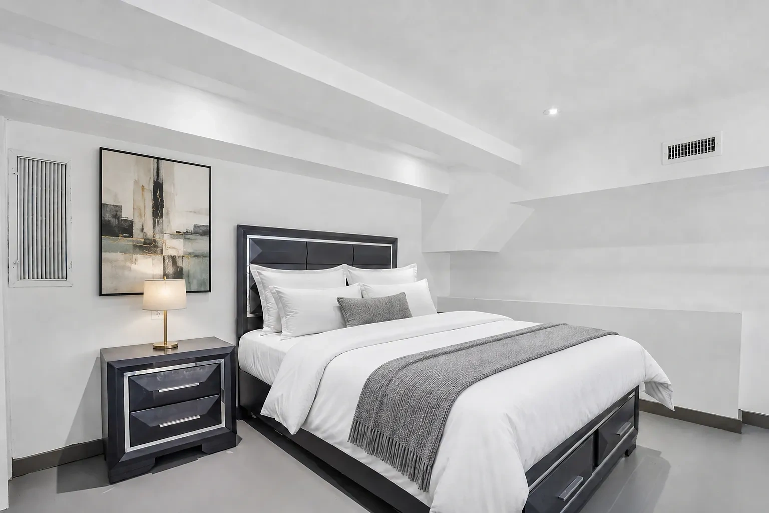 810 Gibson Residences – photo 2
