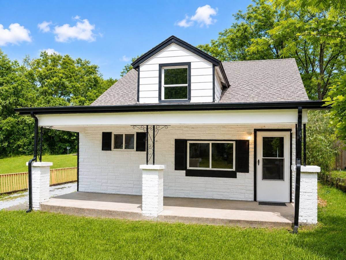 814 N Germantown Rd – photo 1