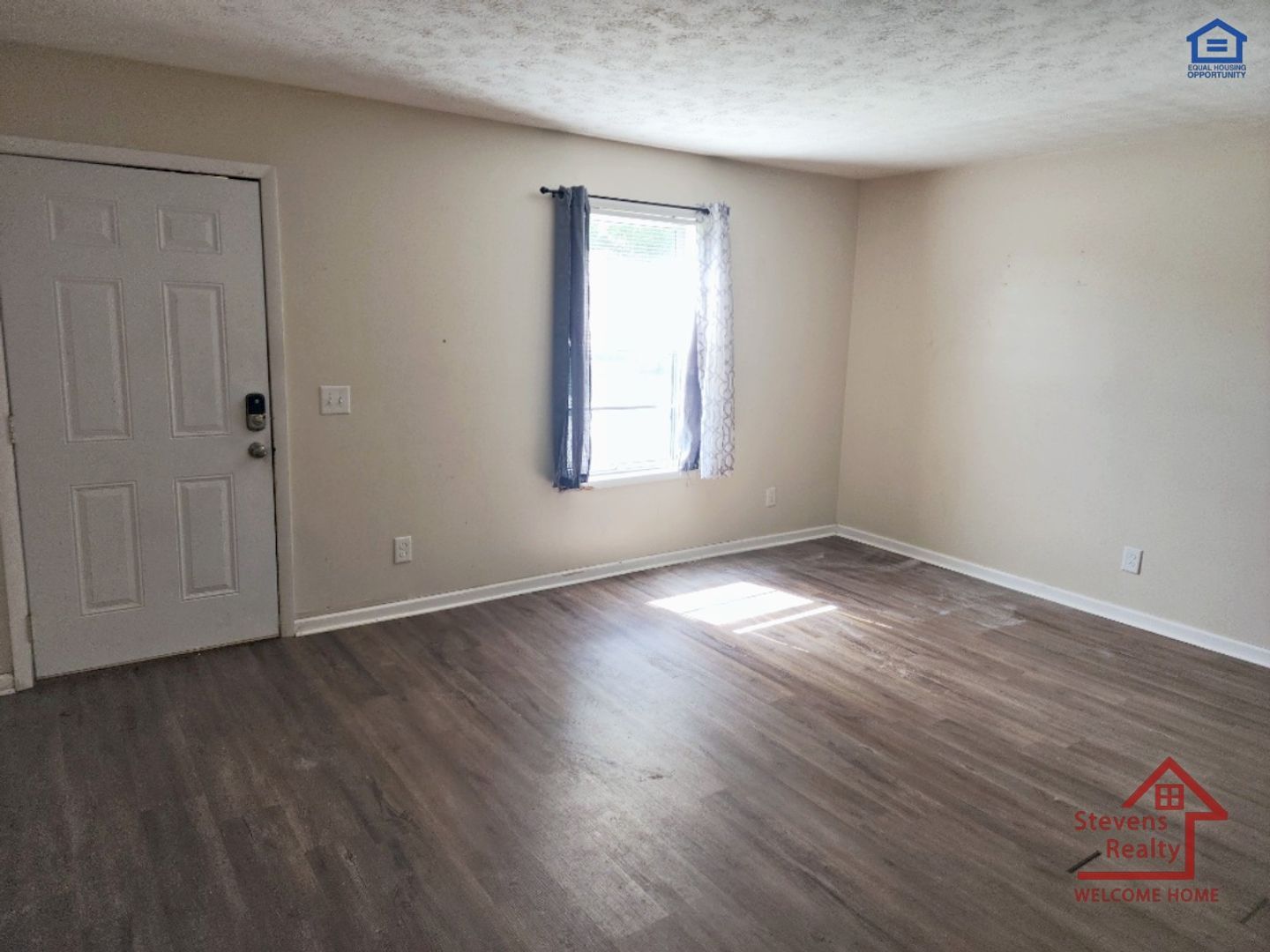 401 Spruce Ave – photo 4