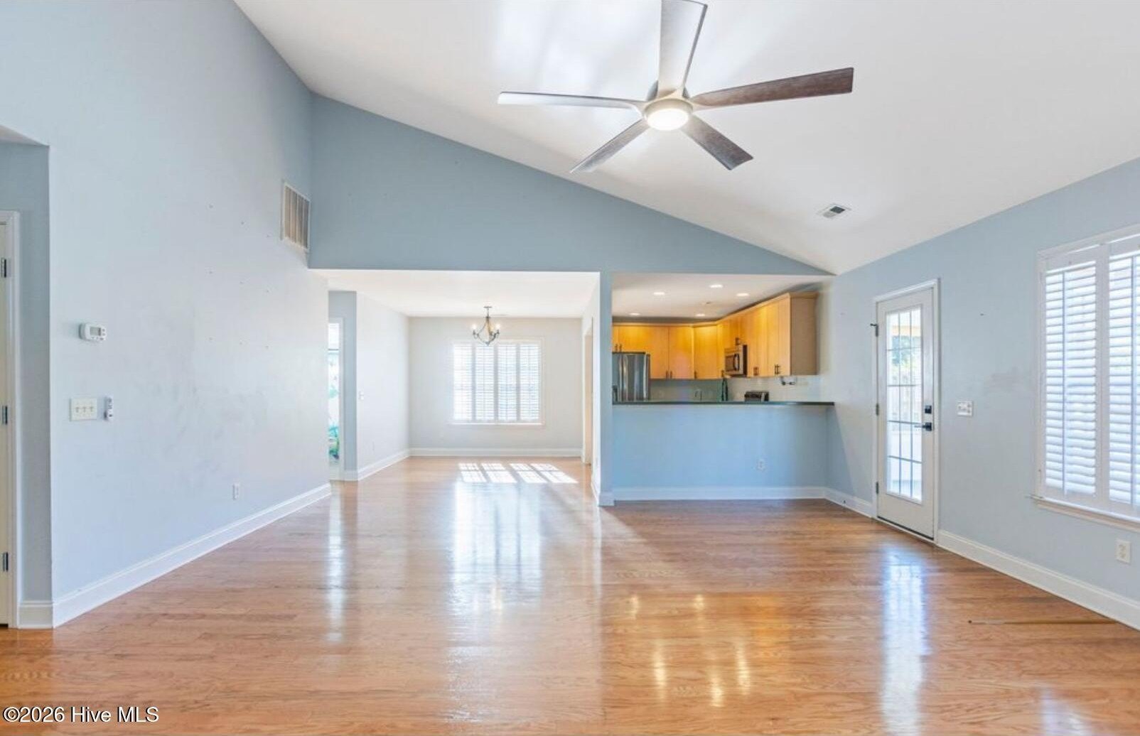 8637 Plantation Landing Dr – photo 5