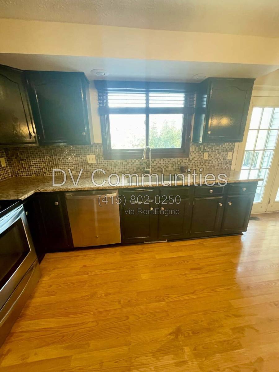 32467 S Roundhead Dr – photo 3