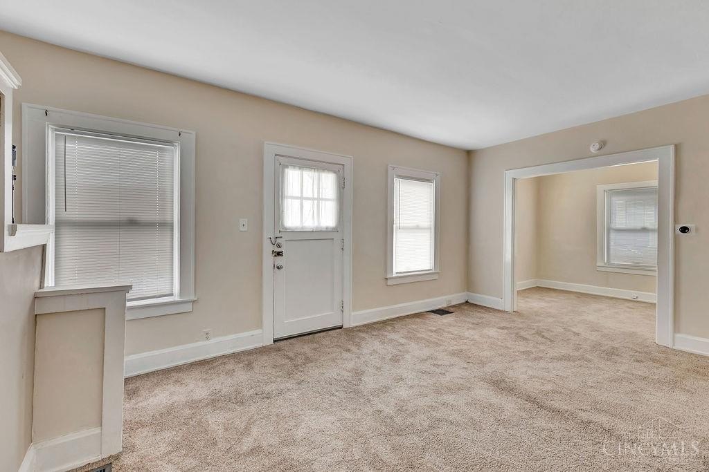 2775 Robertson Ave – photo 3
