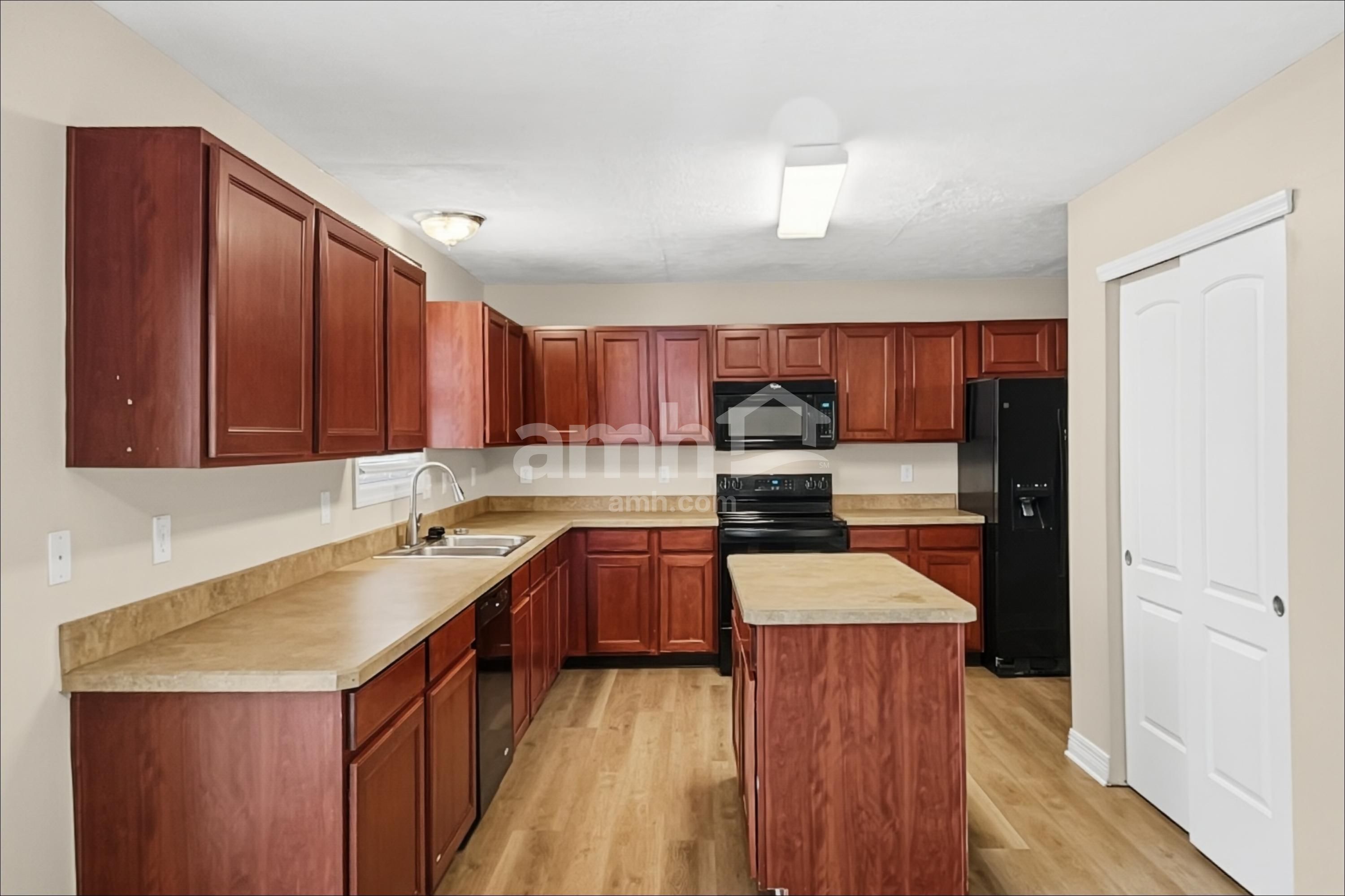 11618 Bridgewater Dr – photo 3