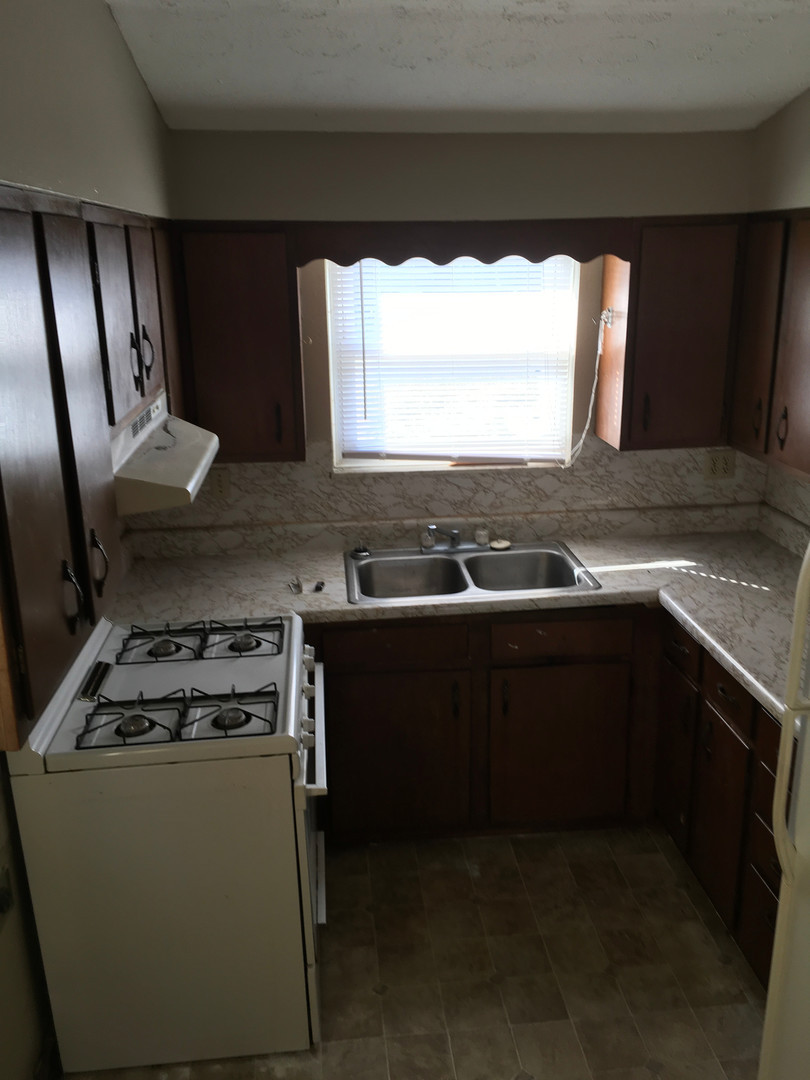 426 10th St W unit 426 – photo 3