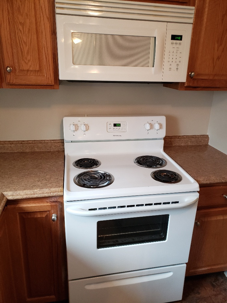 120 Riverside Ct unit 32 – photo 5