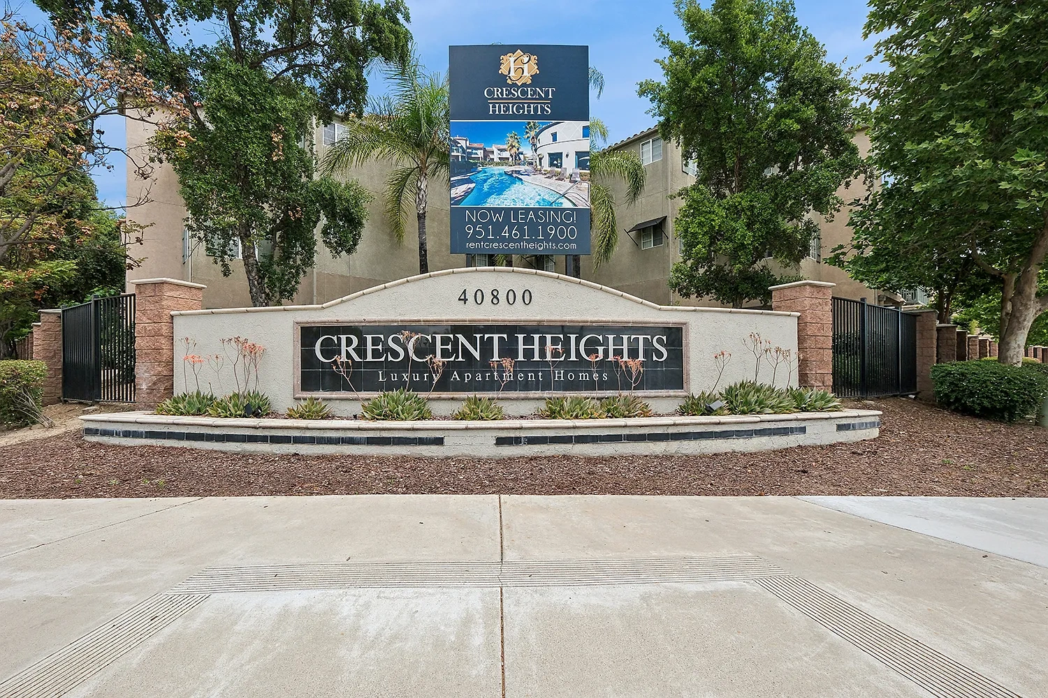 Crescent Heights – photo 2