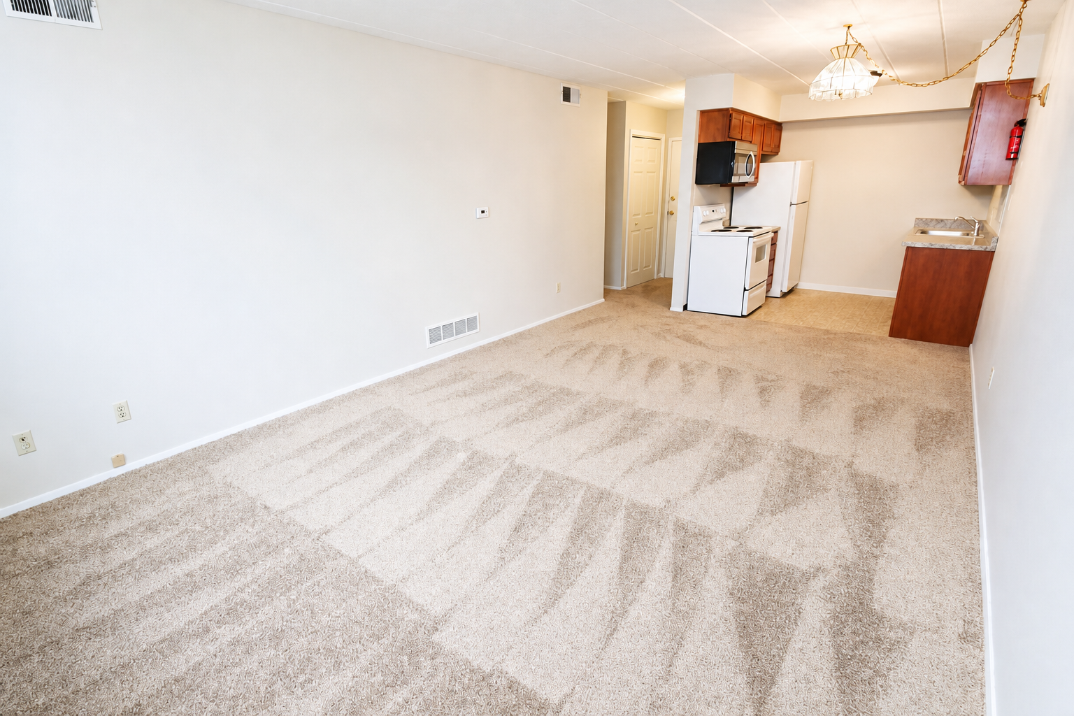 504 Orchard Ave unit 205 – photo 2