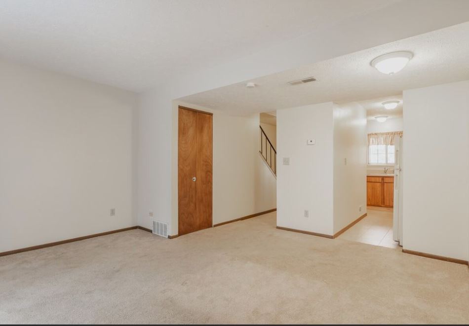 534 Valley Dr – photo 1