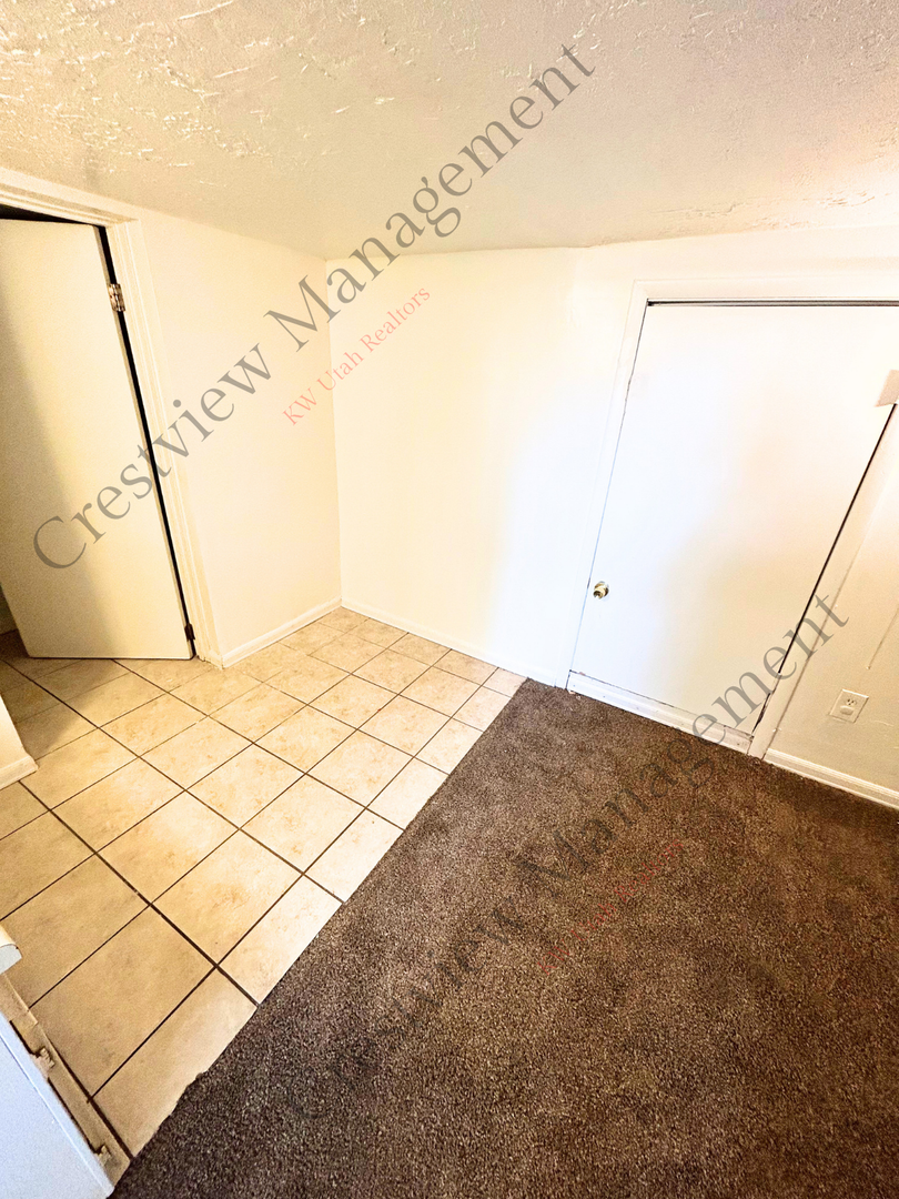 365 E Vine St unit 4B – photo 4