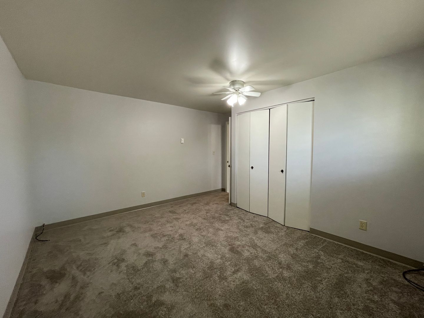 1831 E Marshall Ave unit Unit 03 – photo 4