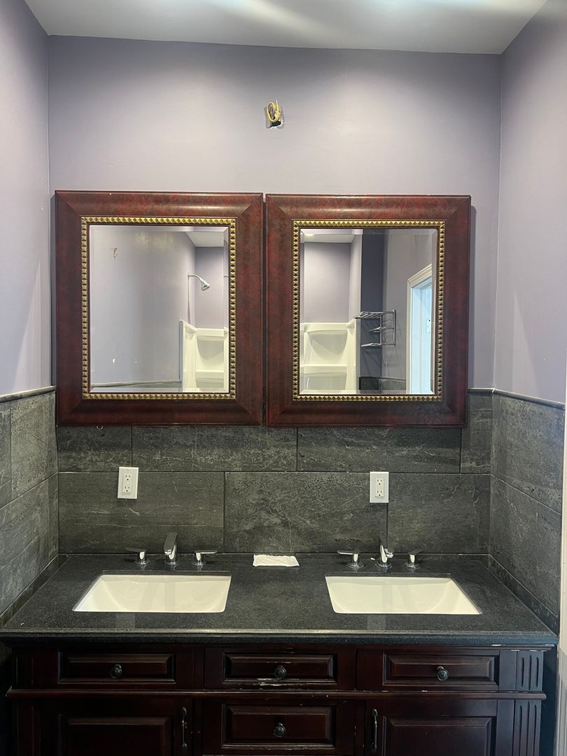 513 Main St – photo 1