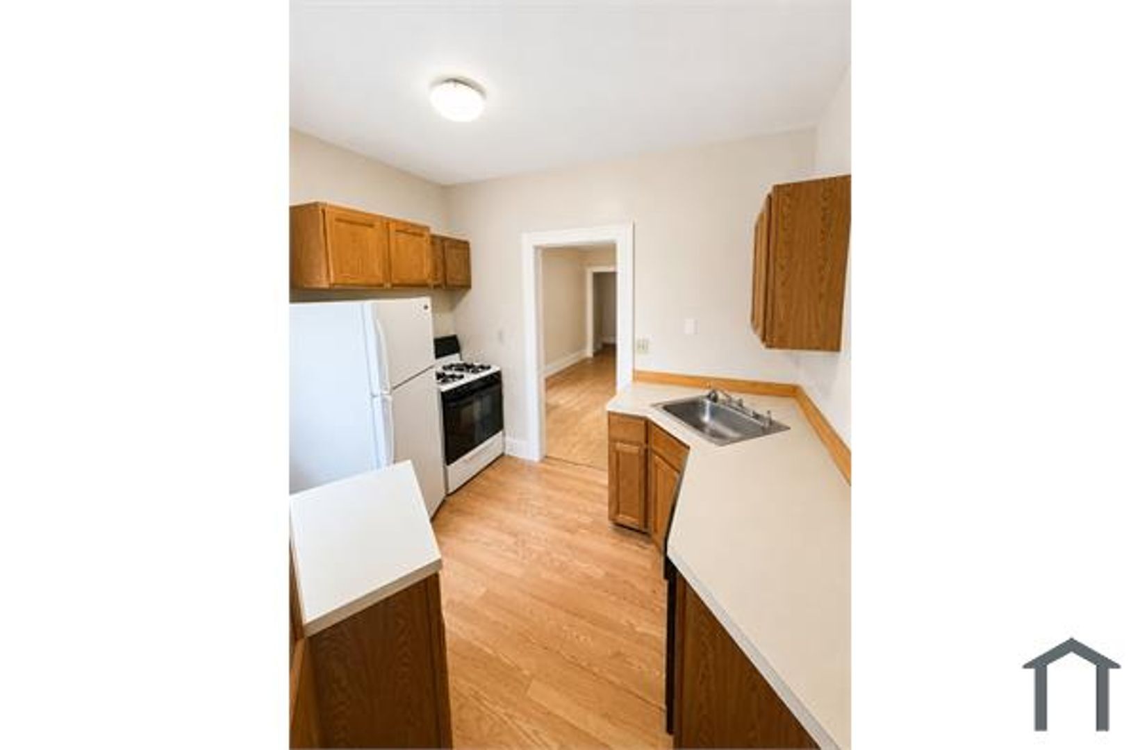 14174 Superior Rd unit Unit 2 – photo 5