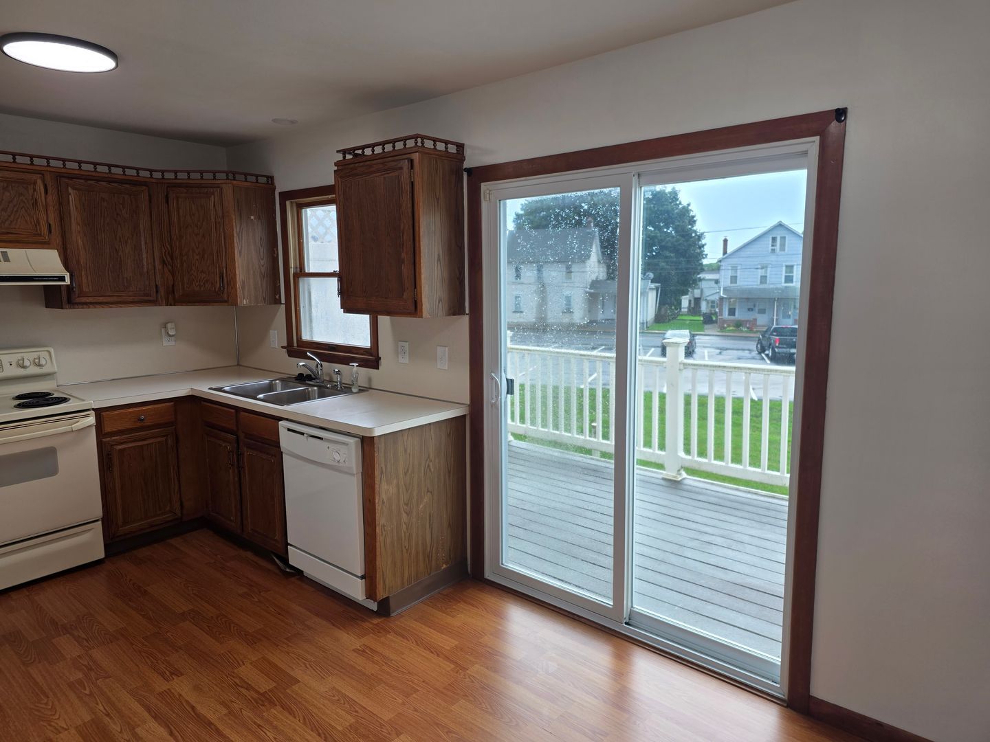 1118 Bernice Dr – photo 5