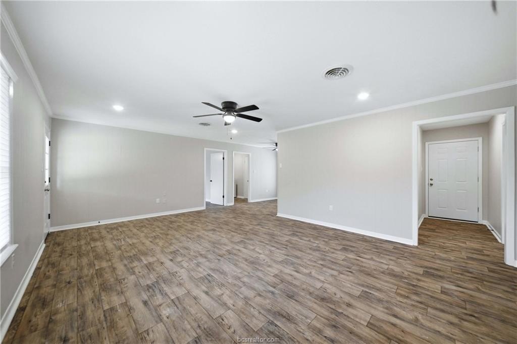 2304 Devonshire St – photo 4