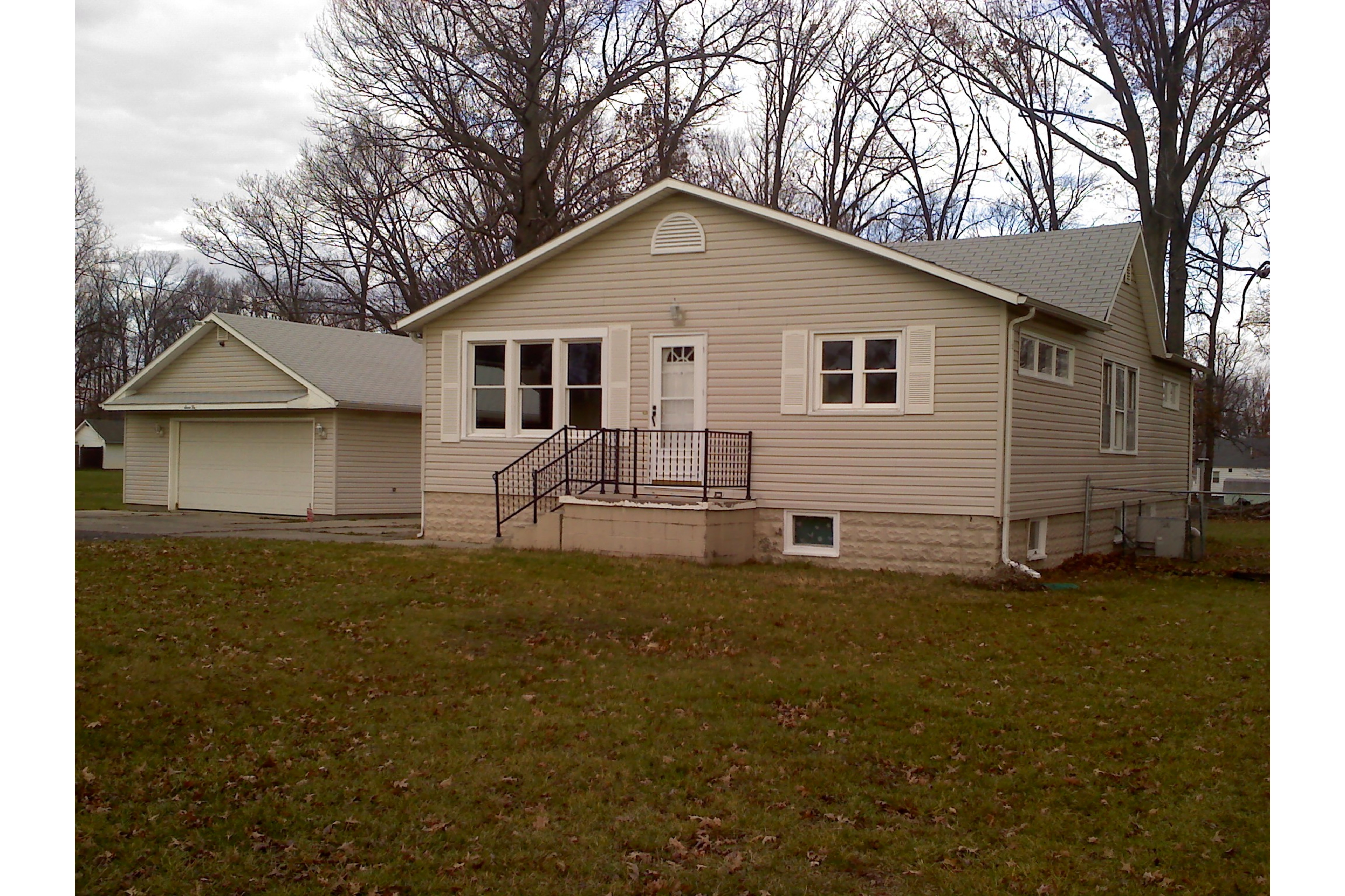 710 W Robb Ave – photo 1