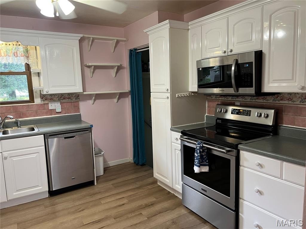 415 Roanoke Dr – photo 4