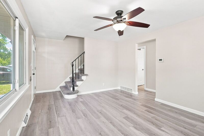 643 Westphal Ave – photo 3