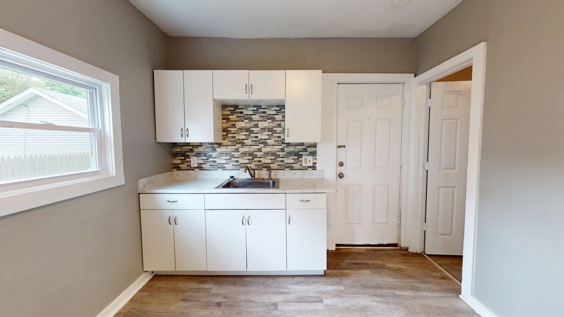 4221 Newark Ave unit 4221 Newark Ave - Down – photo 1
