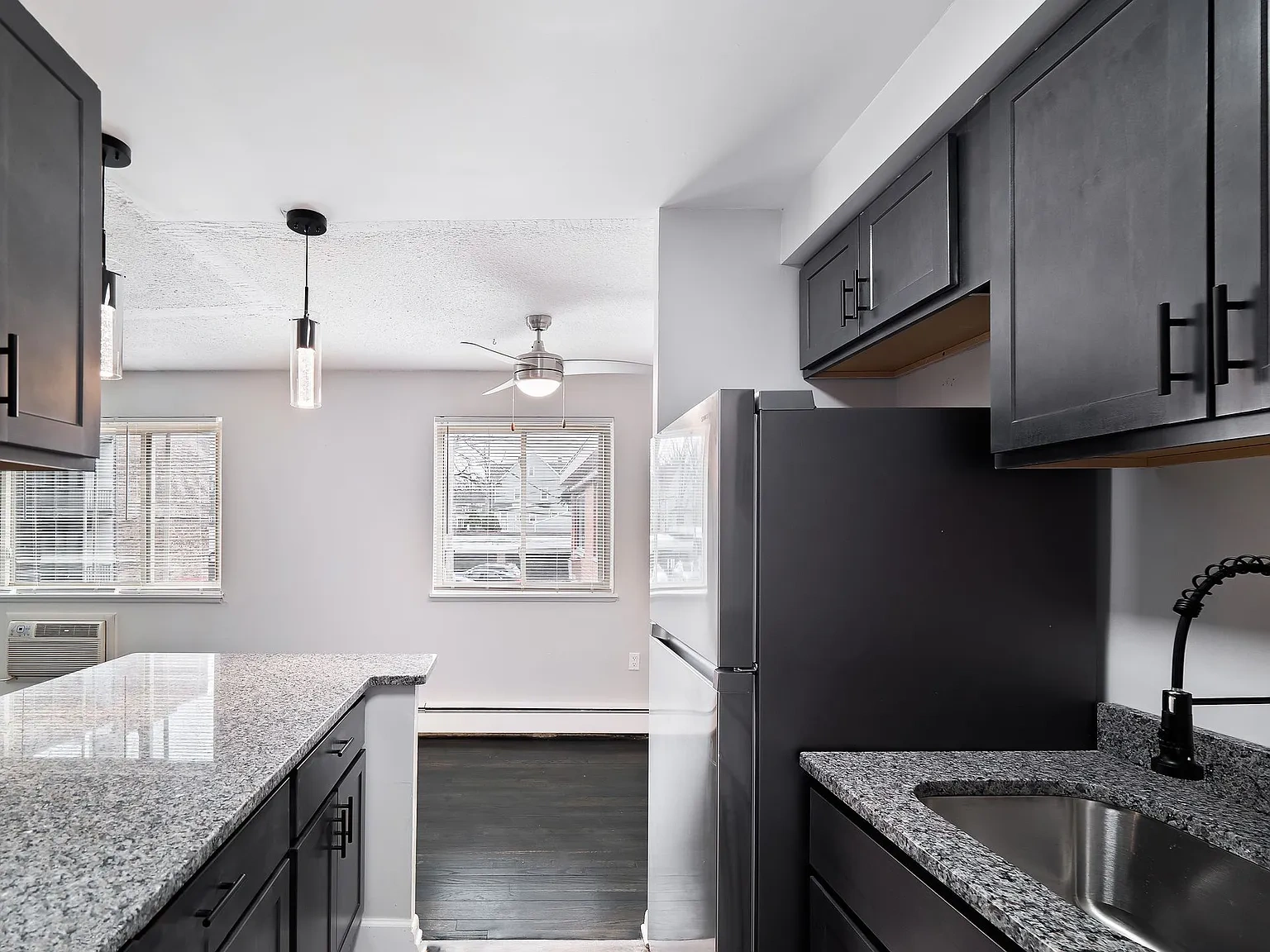 Coventry Mayfield Apartments – photo 3