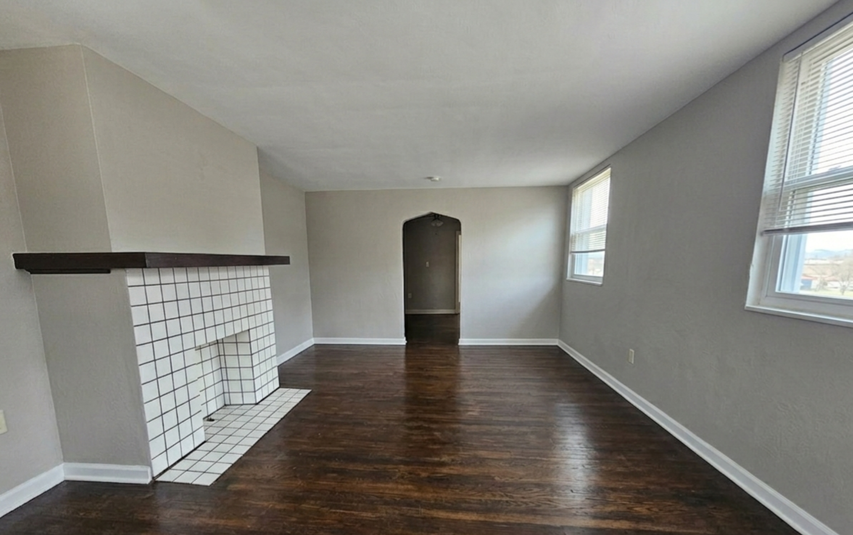 1300 Kelton Ave unit 1 – photo 2