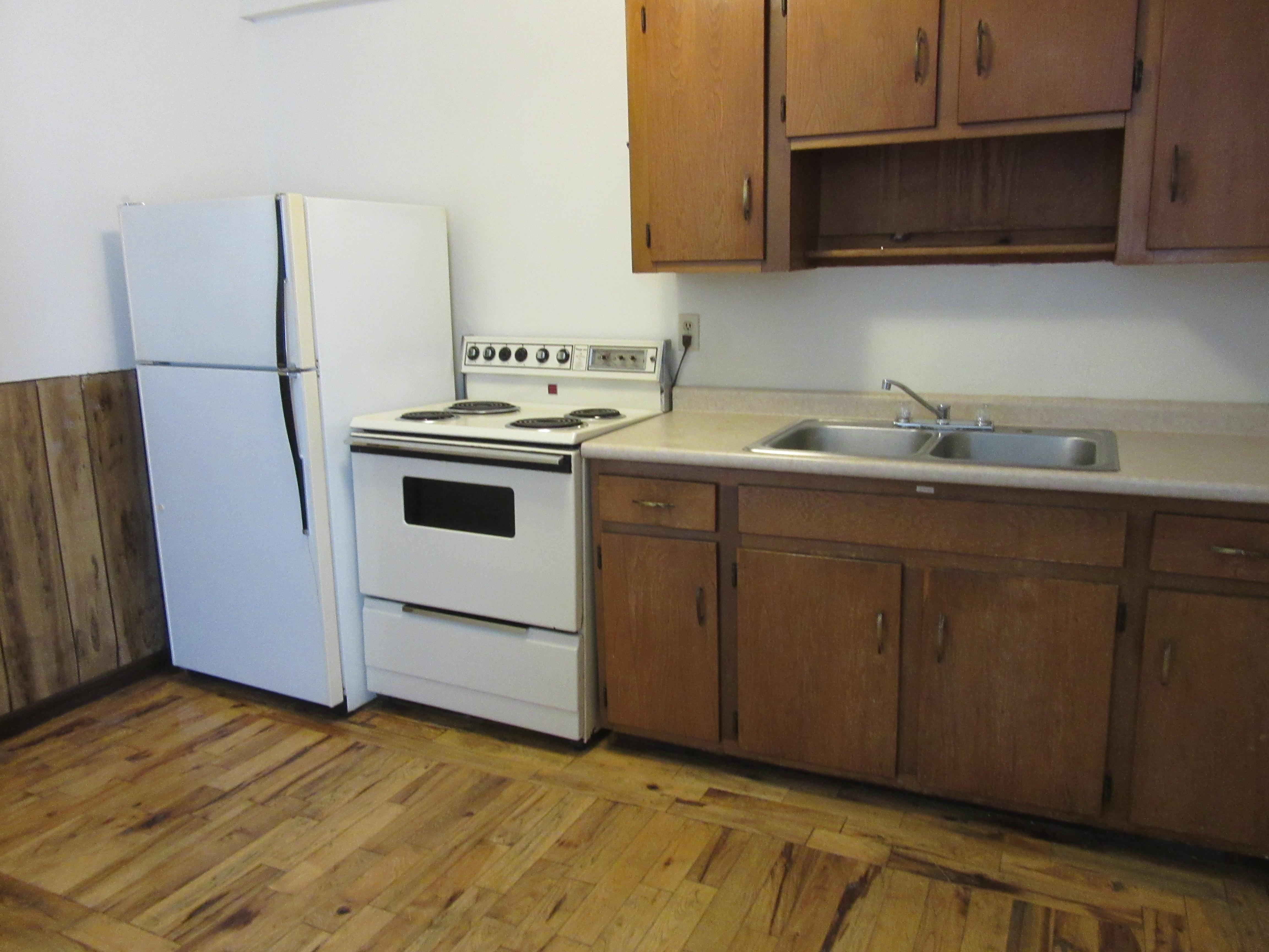 970 Washington Ave unit A – photo 1