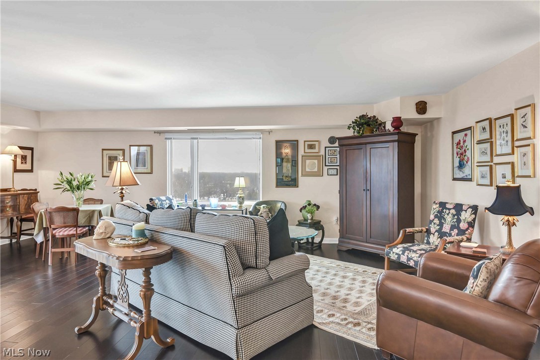 12500 Edgewater Dr unit 1202 – photo 4