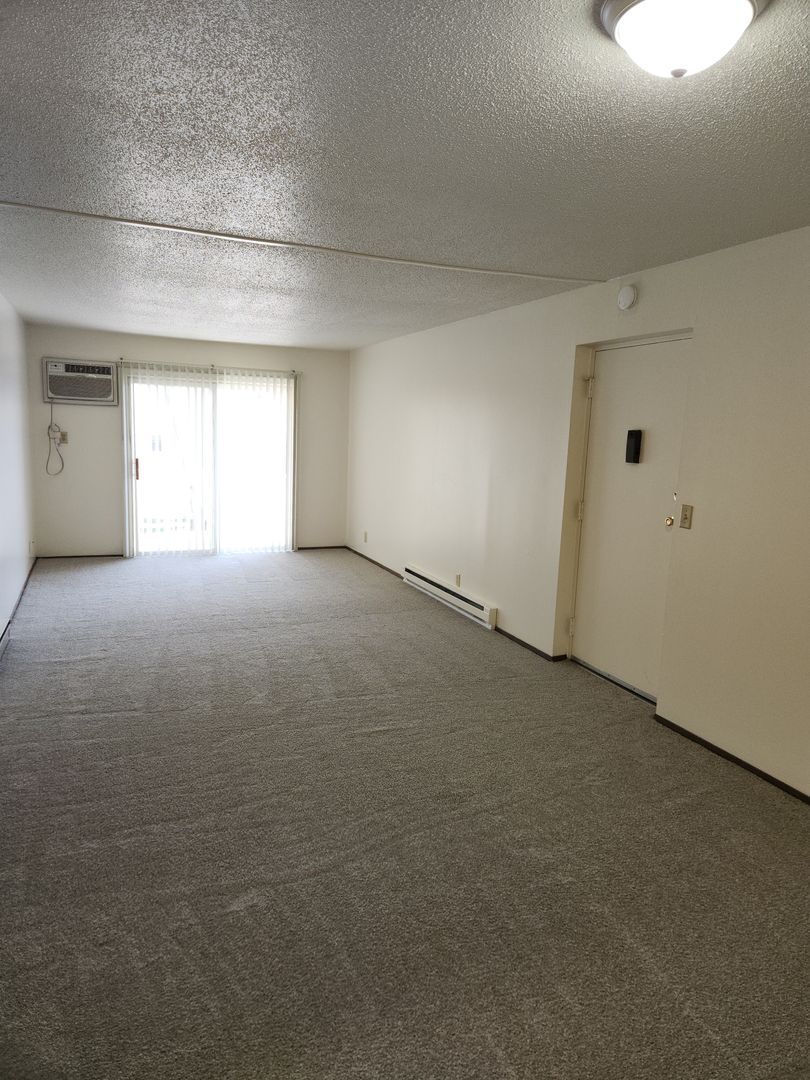 816 W Melrose Ave unit WT0108 – photo 3