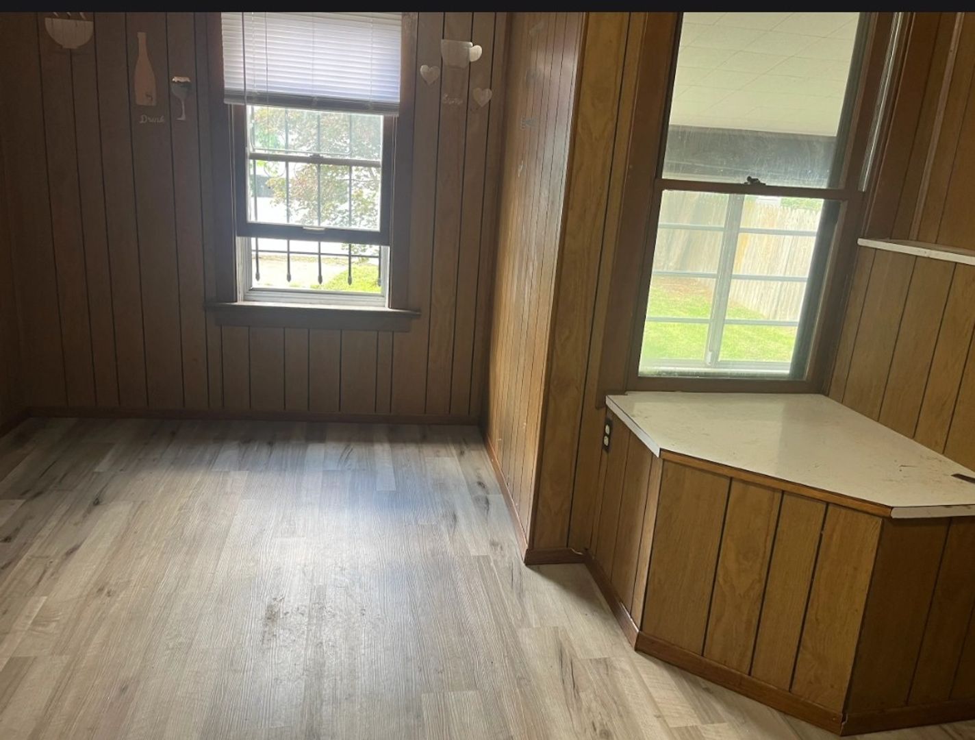 360 Lemert St – photo 4