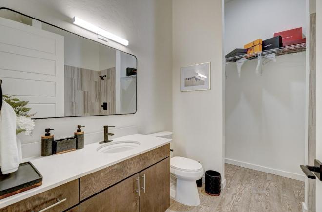 217 E Campbell St – photo 3