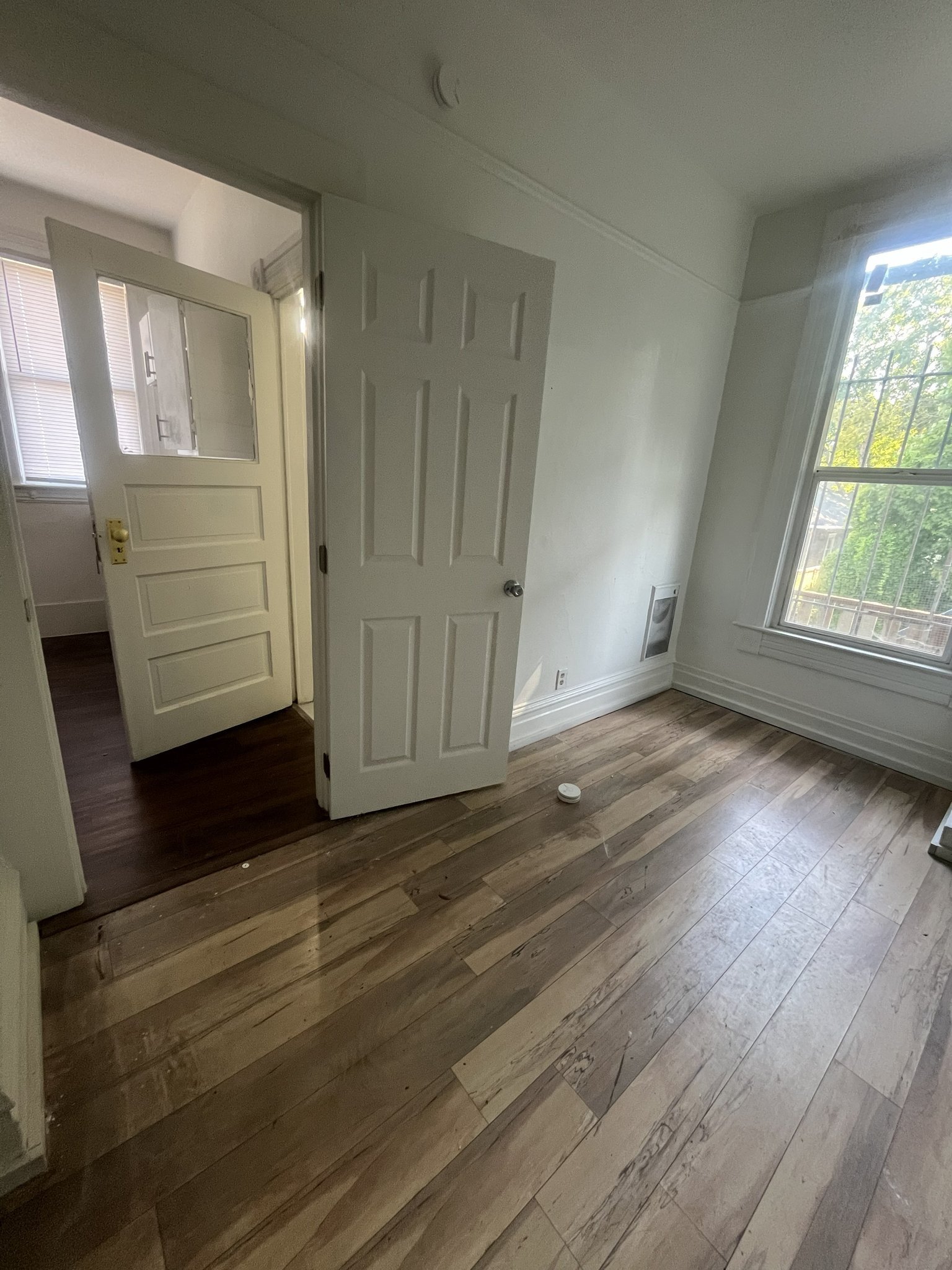 3814 NE 6th Ave – photo 5
