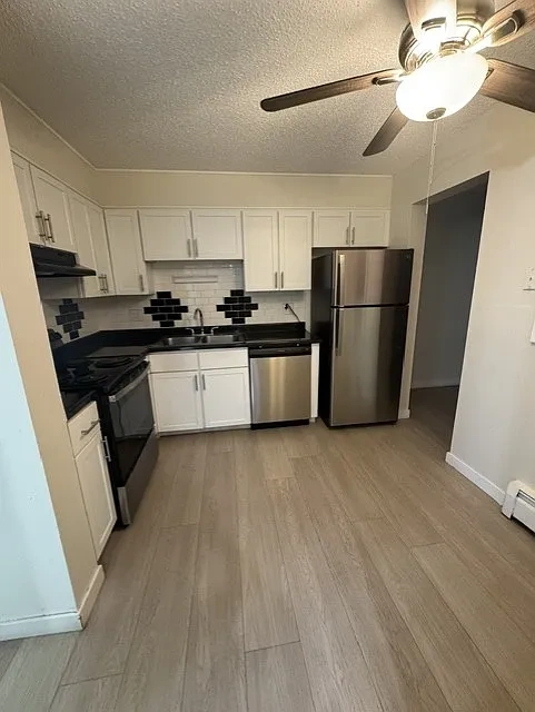 Twin Fountain Apartments – photo 1